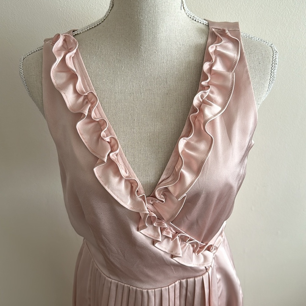 Great Jones Ruffle V Neck Pale Pink Blush Dress Size 6 - Picture 4 of 7